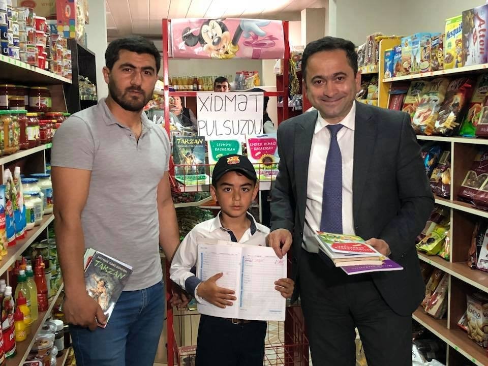 Təhsil Nazirliyi nümunəvi qardaşlara dəstək verdi - FOTO Təhsil Nazirliyi nümunəvi qardaşlara dəstək verdi - FOTO