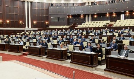 Namizədliyi irəli sürülmüş indiki deputatlara xəbərdarlıq edilib: - Fəal olmasanız, seçilməyəcəksiniz