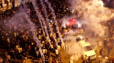 Livanda gərginlik: 35 nəfər yaralandı