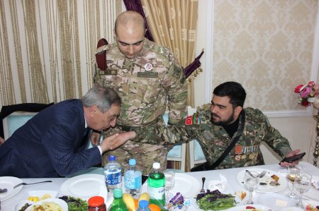“Qayğıya Ehtiyacı və Əlilliyi Olan Şəxslərə Dəstək” İctimai Birliyi şəhid ailələri və qazilər üçün iftar süfrəsi təşkil edib