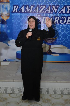 QHT rəhbəri Yasəmən Qəyyumlu İmişlidə şəhid ailələri üçün iftar süfrəsi təşkil edib