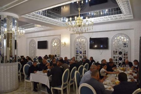 QHT rəhbəri Yasəmən Qəyyumlu İmişlidə şəhid ailələri üçün iftar süfrəsi təşkil edib