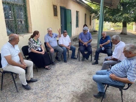 QHT sədri Yasəmən Qəyyumova seçicilərlə görüşlərə başladı