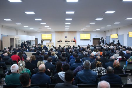 Zərərçəkmiş şəxs: Xocalı soyqırımının təşkilatçıları və soyqırımına rəhbərlik edənlər zaman-zaman Ermənistanın siyasi-hərbi rəhbərliyində təmsil olunublar MƏHKƏMƏ