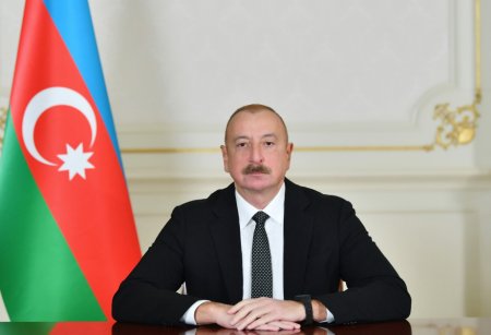 Prezident İlham Əliyev Papa Fransiskin vəfatı ilə əlaqədar Müqəddəs Roma Kilsəsinin Kamerlenqosuna başsağlığı verib