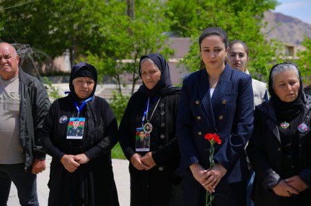 “Dəmir Yumruq Alfa -A” Cəmiyyətinin üzvləri Ordubadda şəhid ailələri ilə görüş keçirib