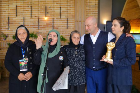 “Dəmir Yumruq Alfa -A” Cəmiyyətinin üzvləri Ordubadda şəhid ailələri ilə görüş keçirib