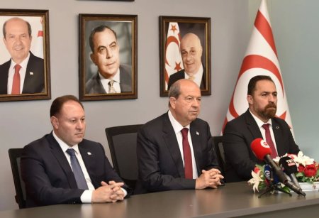 Ersin Tatar: Şimali Kiprə xüsusi diqqətinə görə İlham Əliyevə minnətdaram