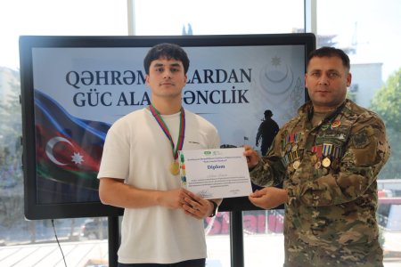26 İyun – Azərbaycan Respublikası Silahlı Qüvvələri Günü